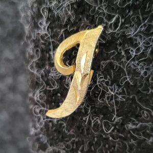 Vintage Mamselle J Pin